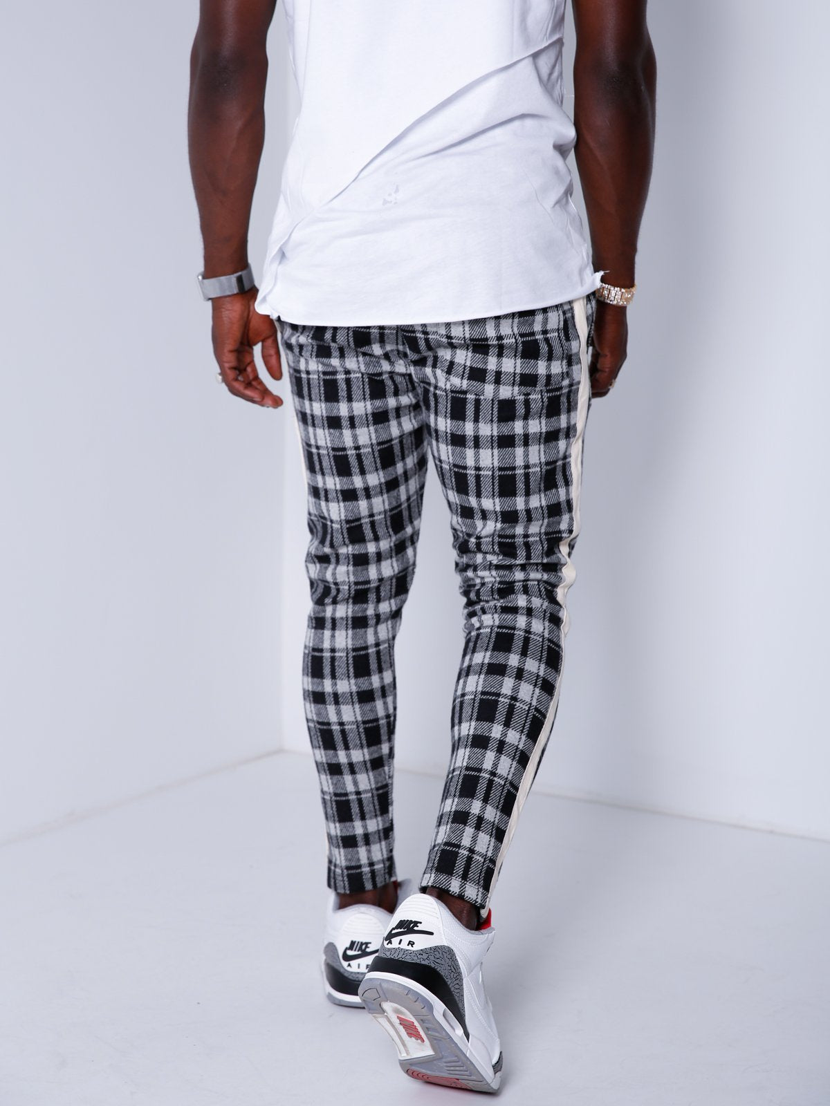 Checkered Sweatpants Side Stripes 4375